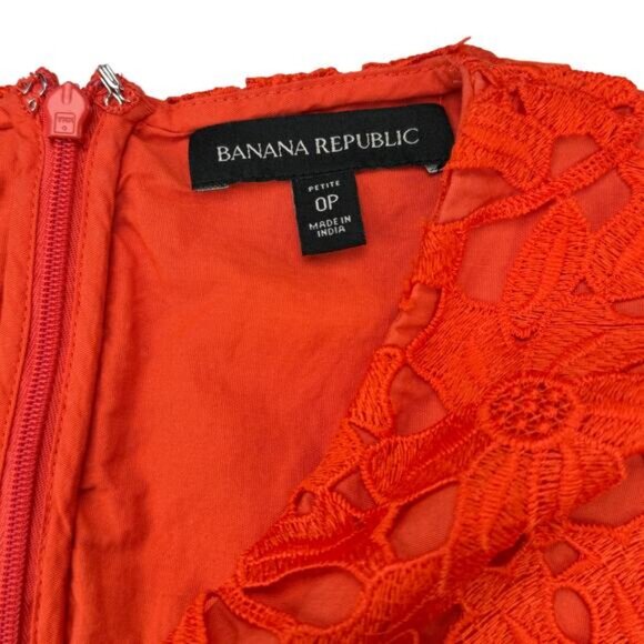 Banana Republic Lace V-Neck Dress Size 0P Geo Red - Picture 6 of 8